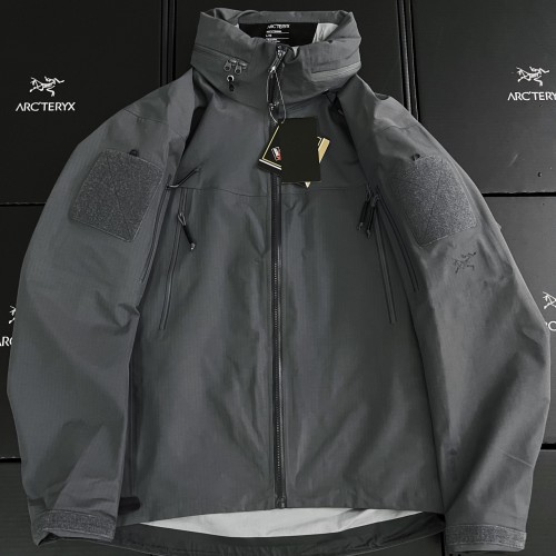 ARC'TERYX   leaf alpha GEN2