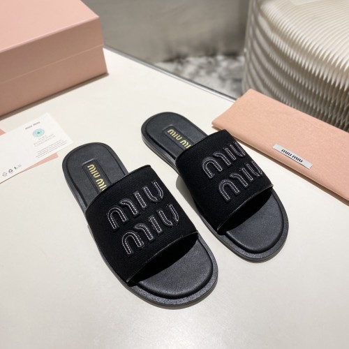 Miumiu 슬리퍼