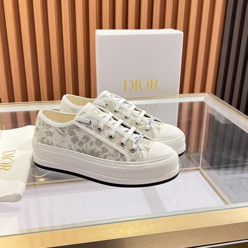Dior Walk‘n’Dior 스니커즈