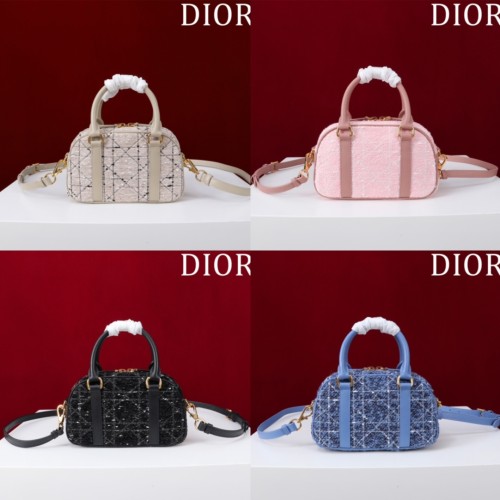Dior D-Vibe East-West