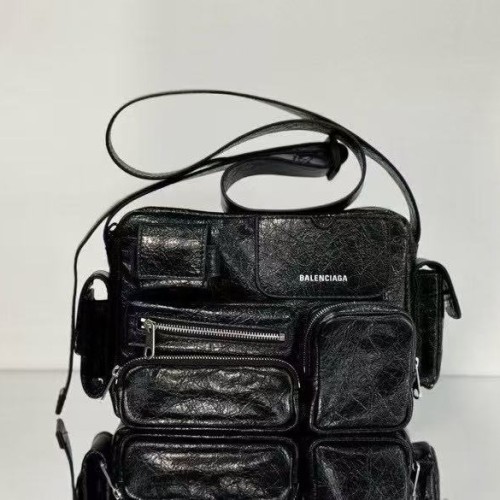 Balenciaga superbusy camera bag