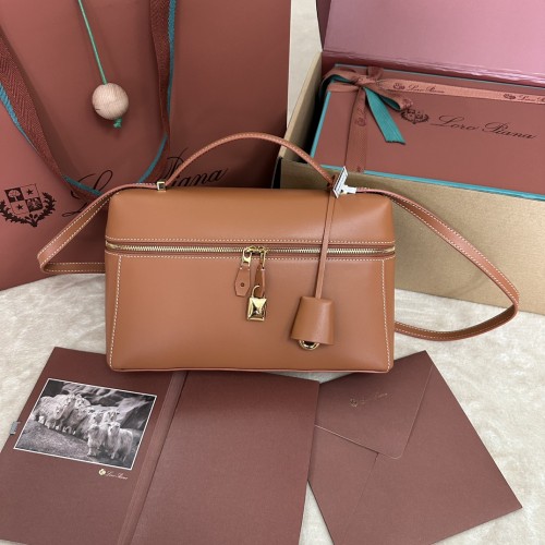 Loro piana Extra bag L27