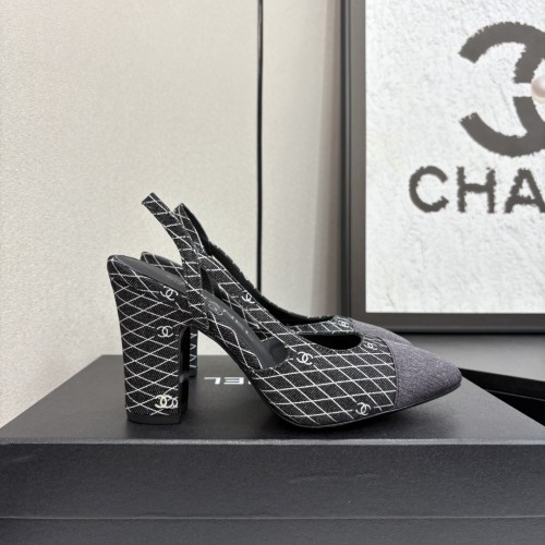 Chanel slingback