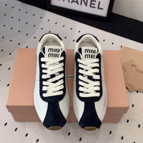 Miumiu 타이어 스니커즈
