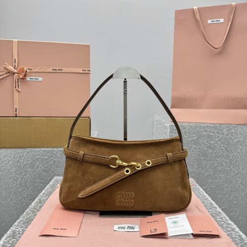 Miumiu Aventure Small
