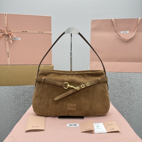 Miumiu Aventure