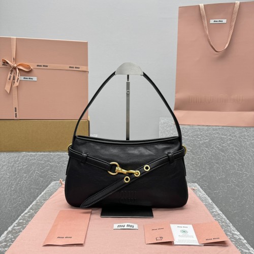 Miumiu Aventure