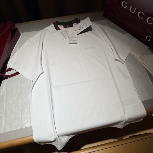 Gucci 반팔티